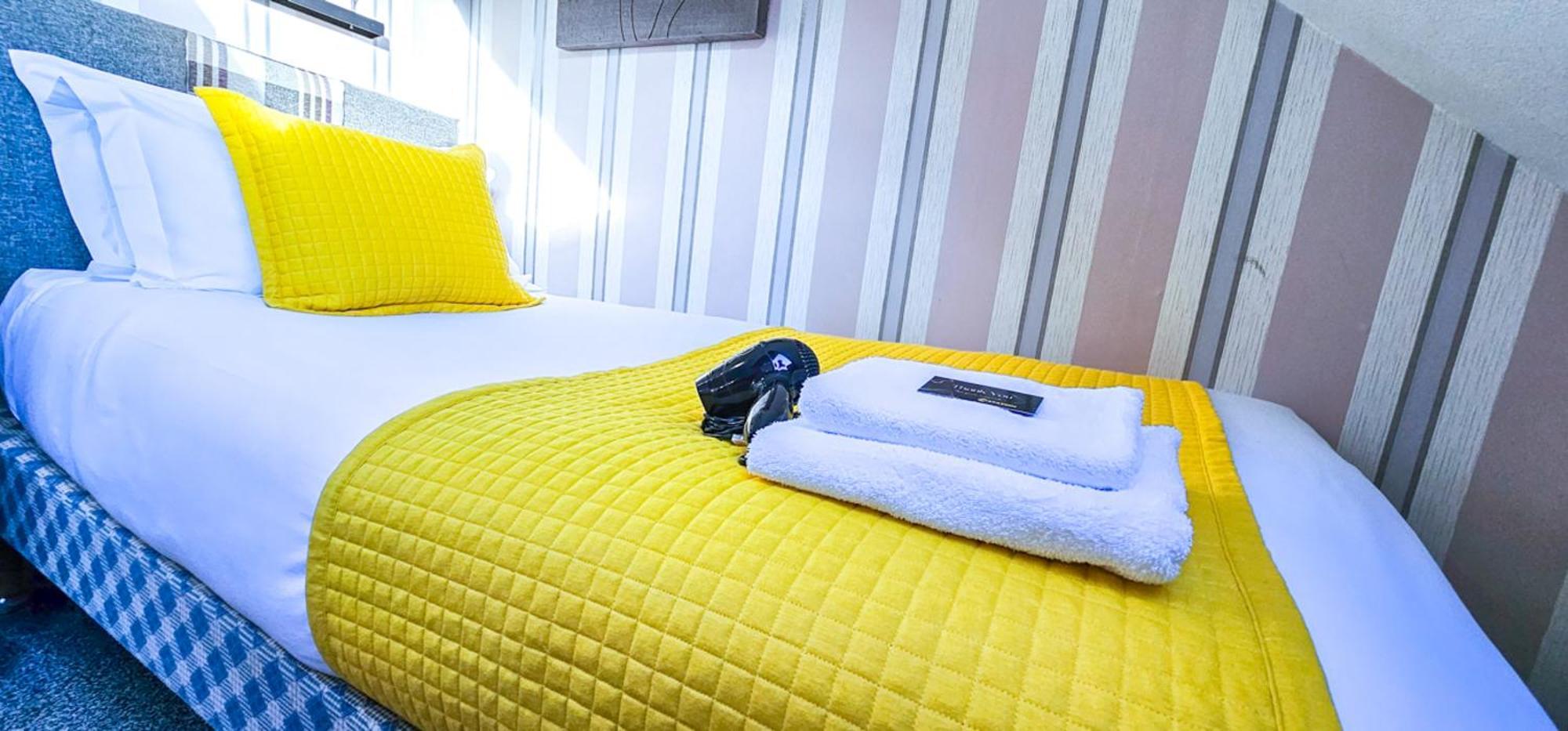 Mystayinn Kinloch Lodge 인버네스 외부 사진
