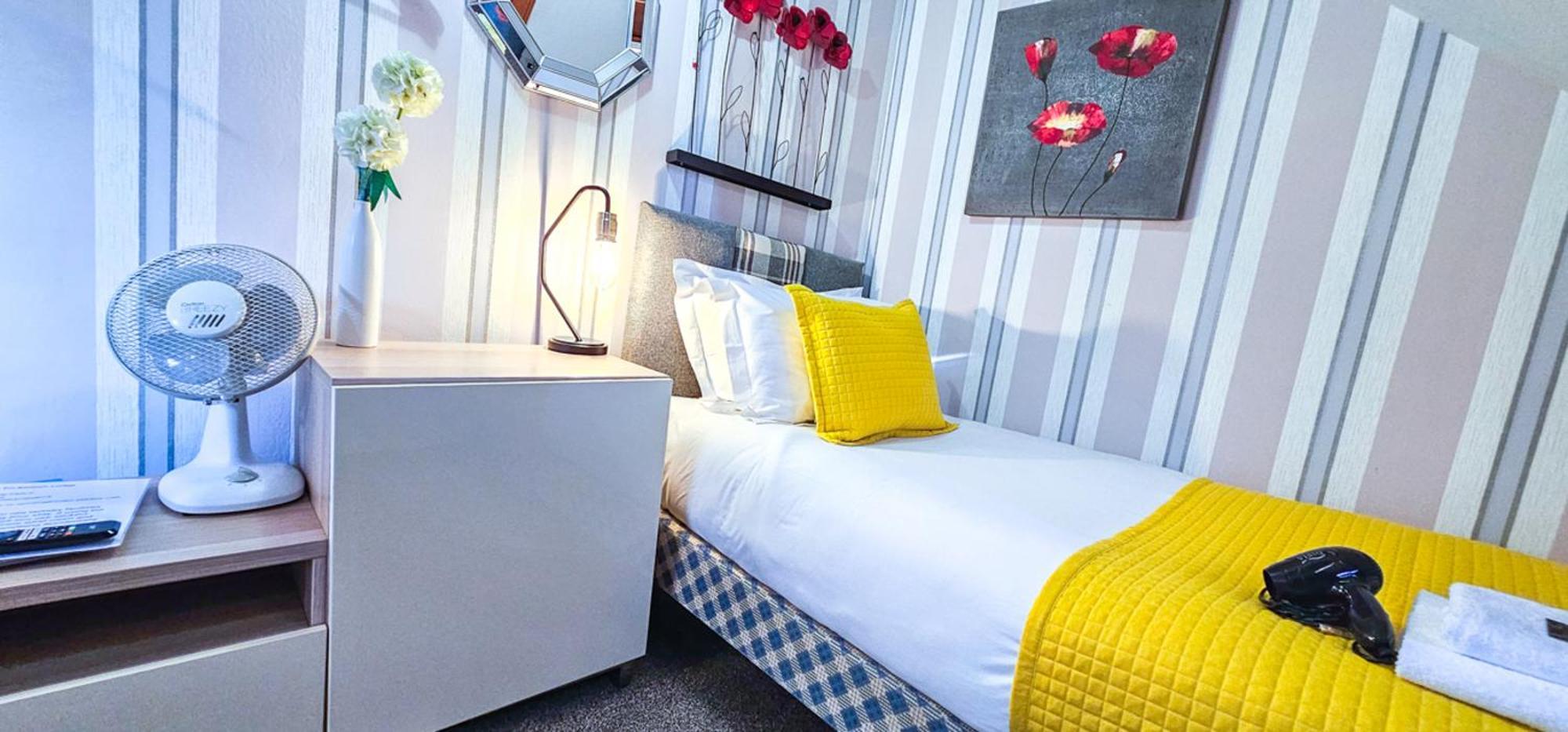Mystayinn Kinloch Lodge 인버네스 외부 사진